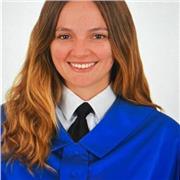 INGENIERA IMPARTE CLASES DE MATEMÁTICAS